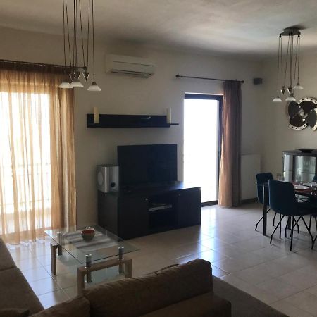 Apartment On The Beach With View Rethymno  Ngoại thất bức ảnh
