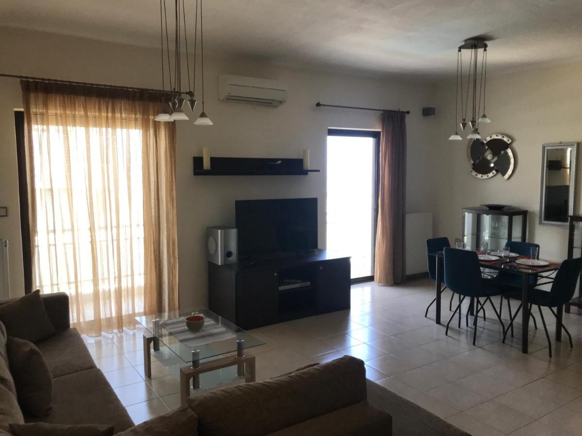 Apartment On The Beach With View Rethymno  Ngoại thất bức ảnh